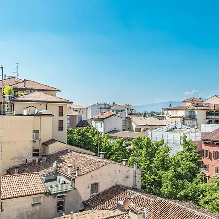 With Balconies! Apartmán Verona