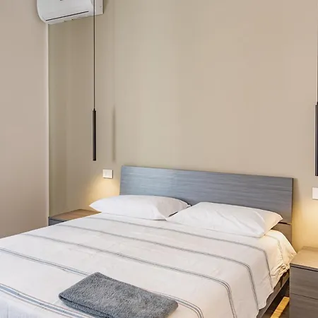 דירה With Balconies! ורונה