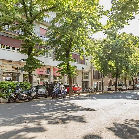 דירה With Balconies!