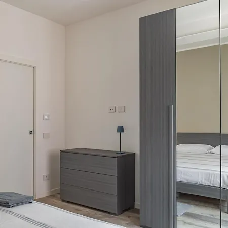 דירה With Balconies! *